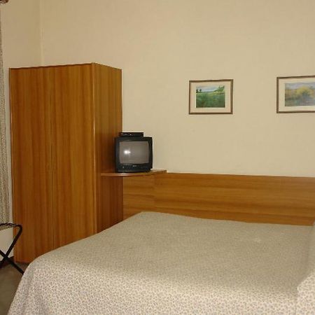 Hotel La Pergoletta Orvieto Værelse billede